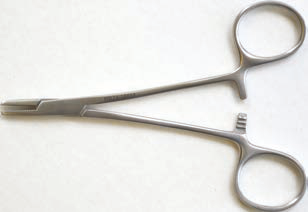 MAYOQ-HEGAR NEEDLE HOLDERS